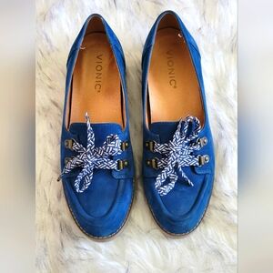 Vionic Women's Teagan Blue Loafers